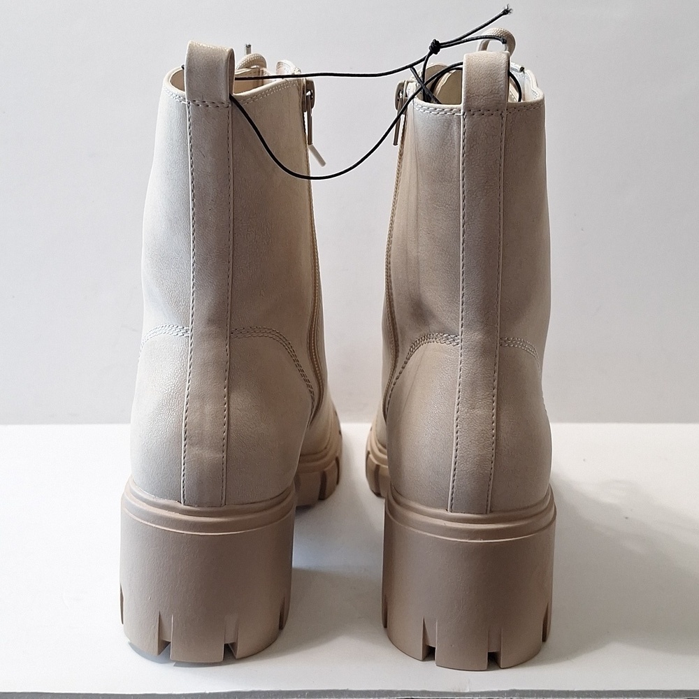 Maurices "NEW" Y2K Faux Suede Retro Chunky Heel Platform Lug Sole Boots Size 11 - Picture 7 of 10